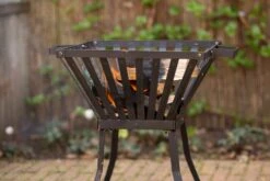RedFire Terrashaard Vuurkorf Fire Basket Denver -Tuingereedschap Winkel 85015 Lifestyle 05 Large