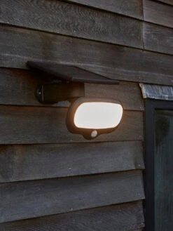 Luxform Intelligent Solar Montevideo 500 Lumen Security Light -Tuingereedschap Winkel 8719099291078 N