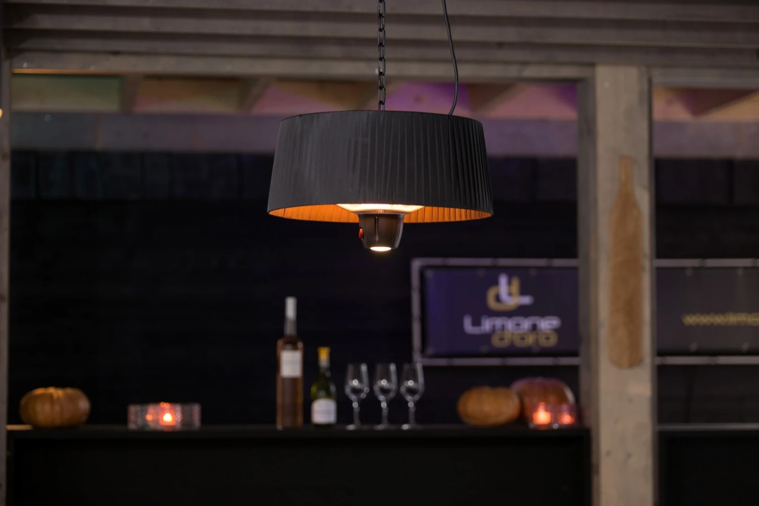 Sunred Terrasverwarmer Heater Artix Hanging Black 1500 9 Sunred Terrasverwarmer Heater Artix Hanging Black 1500 - Afbeelding 7