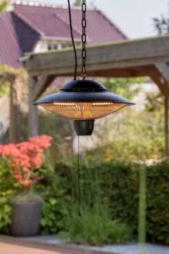 Sunred Terrasverwarmer Heater Barcelona Hanging 1500 -Tuingereedschap Winkel BAR 1500H Lifestyle 01 Large