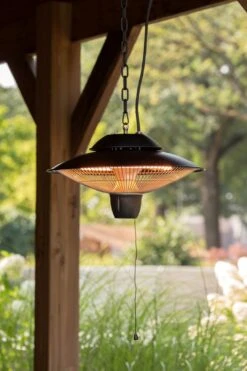 Sunred Terrasverwarmer Heater Barcelona Hanging 1500 -Tuingereedschap Winkel BAR 1500H Lifestyle 03 Large