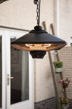 Sunred Terrasverwarmer Heater Spica Square Hanging 2000 -Tuingereedschap Winkel CE17SQ Lifestyle 02 Large