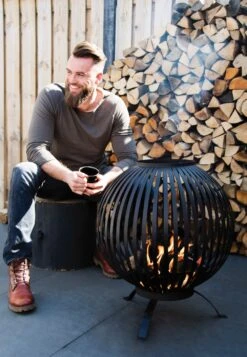 Esschert Vuurbal Strepen Laser Cut Zwart 25 Esschert Vuurbal Strepen Laser Cut Zwart -Tuingereedschap Winkel FF400 49