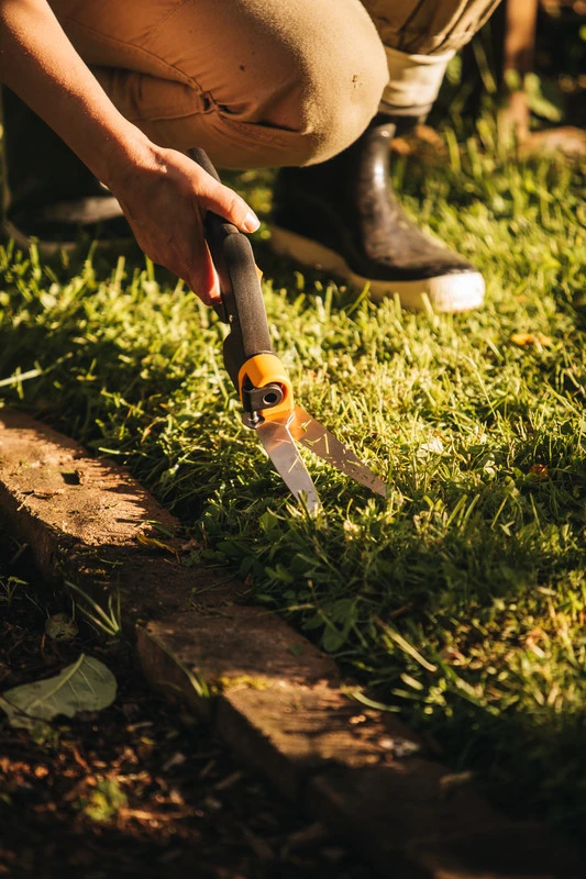 Fiskars Graskantenschaar GS42 - 32 Cm 6 Fiskars Graskantenschaar GS42 - 32 Cm - Afbeelding 4