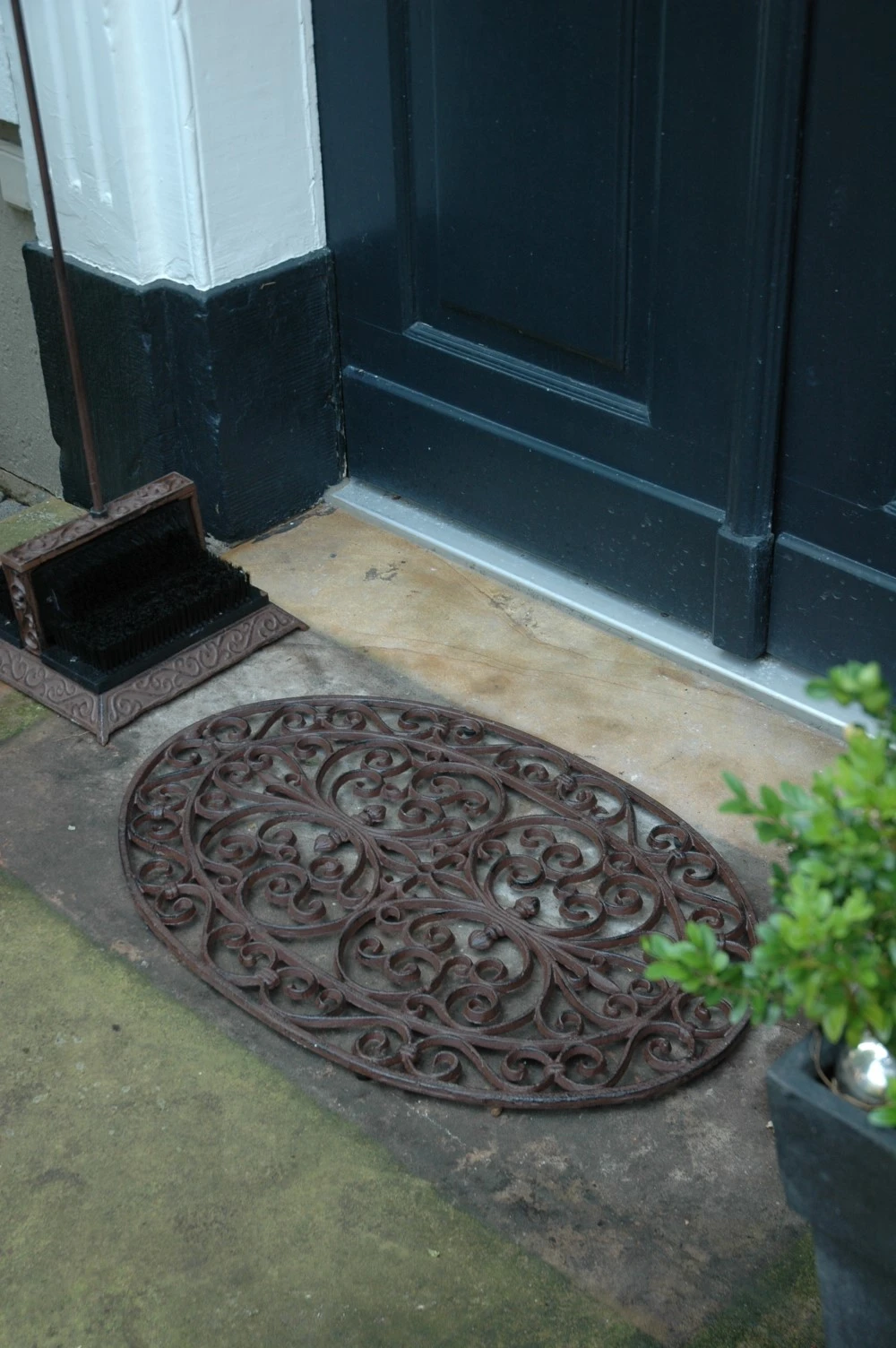 Esschert Deurmat Gietijzer Ovaal 4 Esschert Deurmat Gietijzer Ovaal - Afbeelding 2